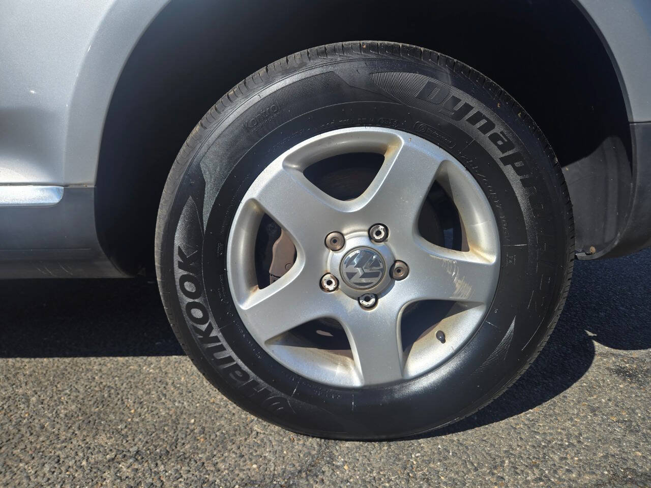 Used 2005 Volkswagen Touareg V6 AWD/4WD image 15