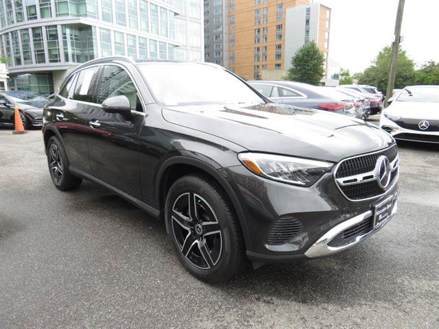 Used 2026 Mercedes-Benz GLC 300 4MATIC image 5