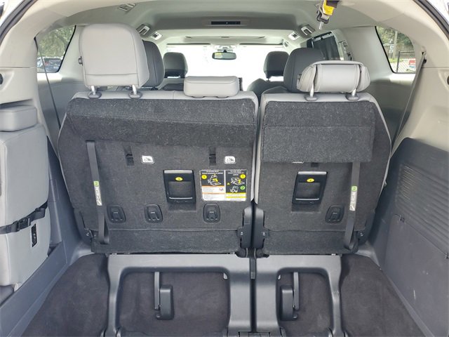 Used 2024 Toyota Sienna XLE image 8