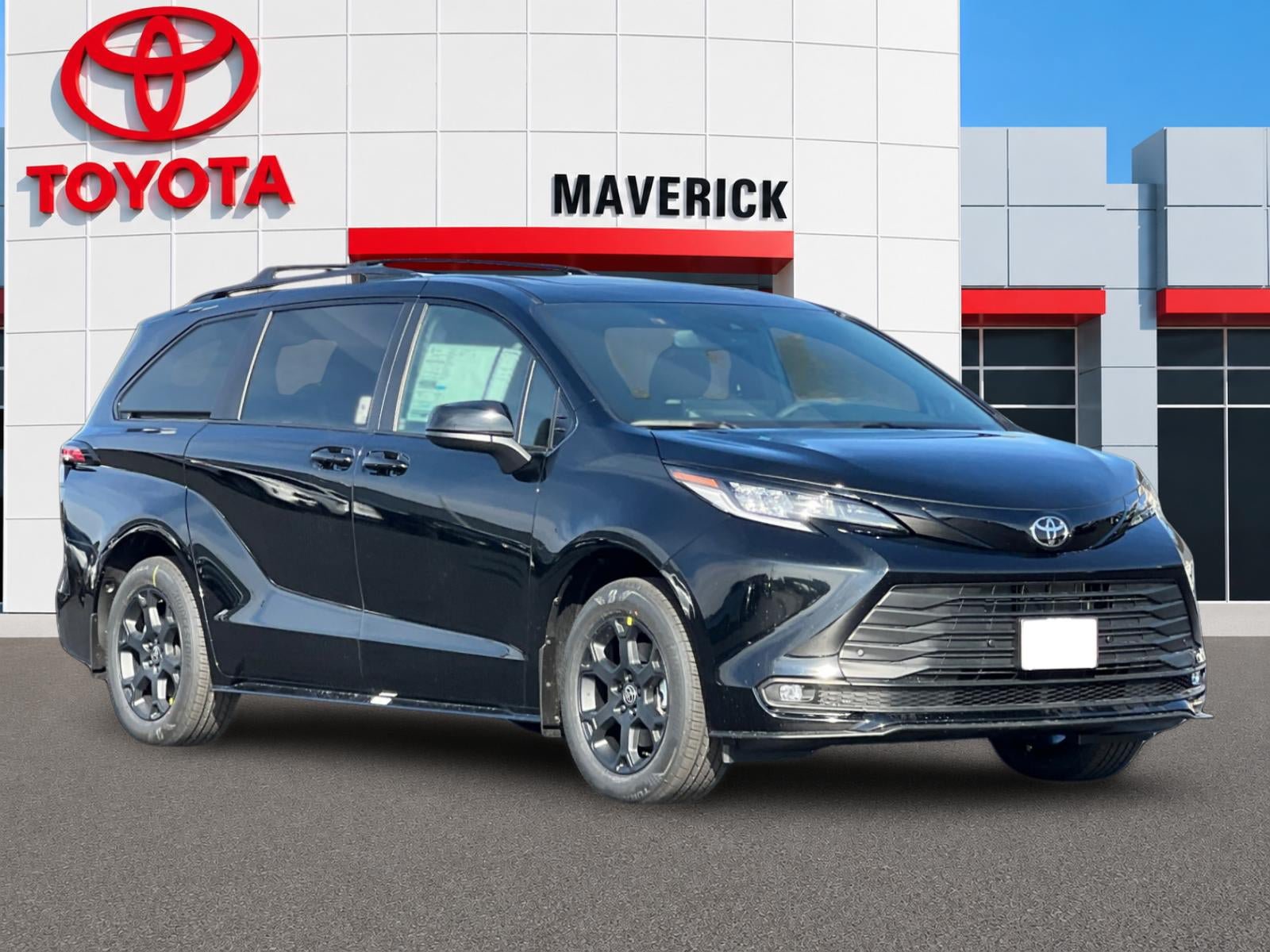 New 2026 Toyota Sienna XLE Woodland Edition AWD/4WD image 7