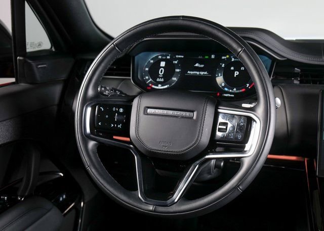Used 2025 Land Rover Range Rover Sport image 12