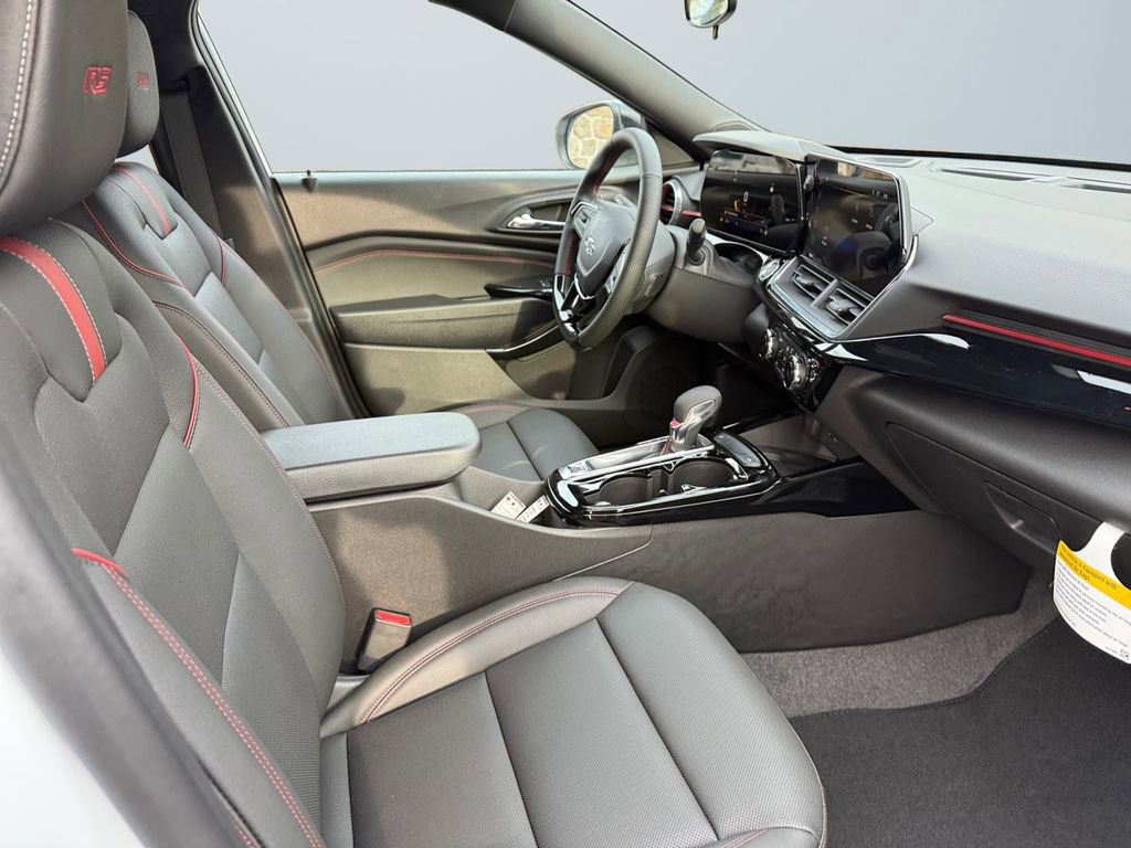 New 2026 Chevrolet Trax RS w/ Sunroof Package image 15