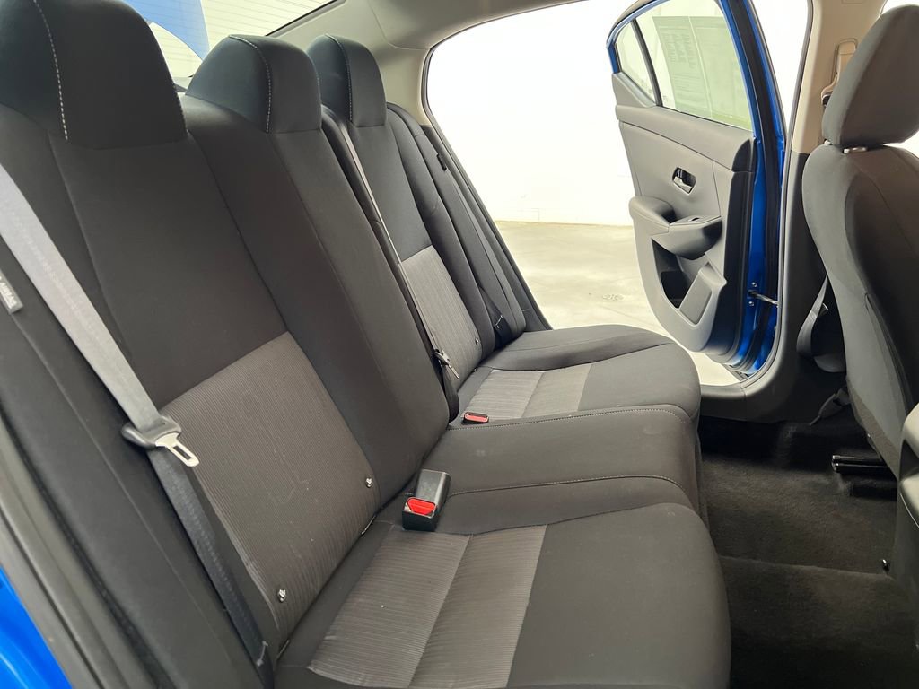 Used 2025 Nissan Sentra SV image 16