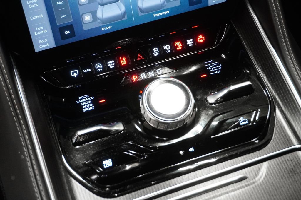 Certified 2024 Jeep Grand Wagoneer L Series II w/ Quick Order Packagew 28T image 28