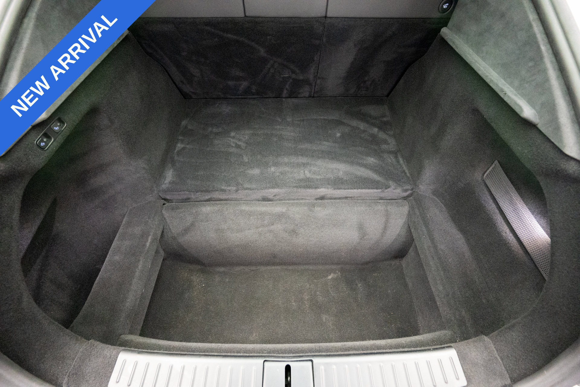 Used 2021 Tesla Model S Plaid AWD/4WD image 38