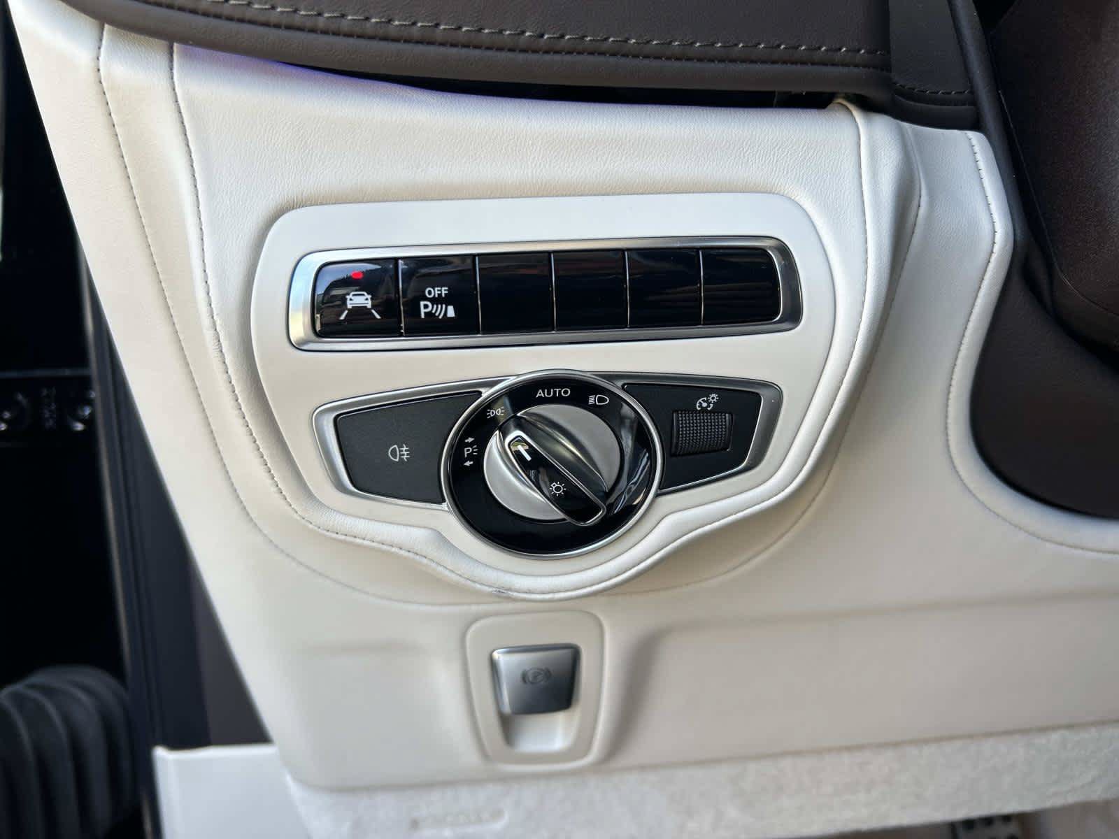 Used 2024 Mercedes-Benz G 63 AMG Squared image 37