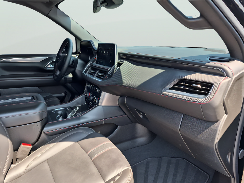 Used 2024 Chevrolet Tahoe RST w/ Luxury Package RWD image 37