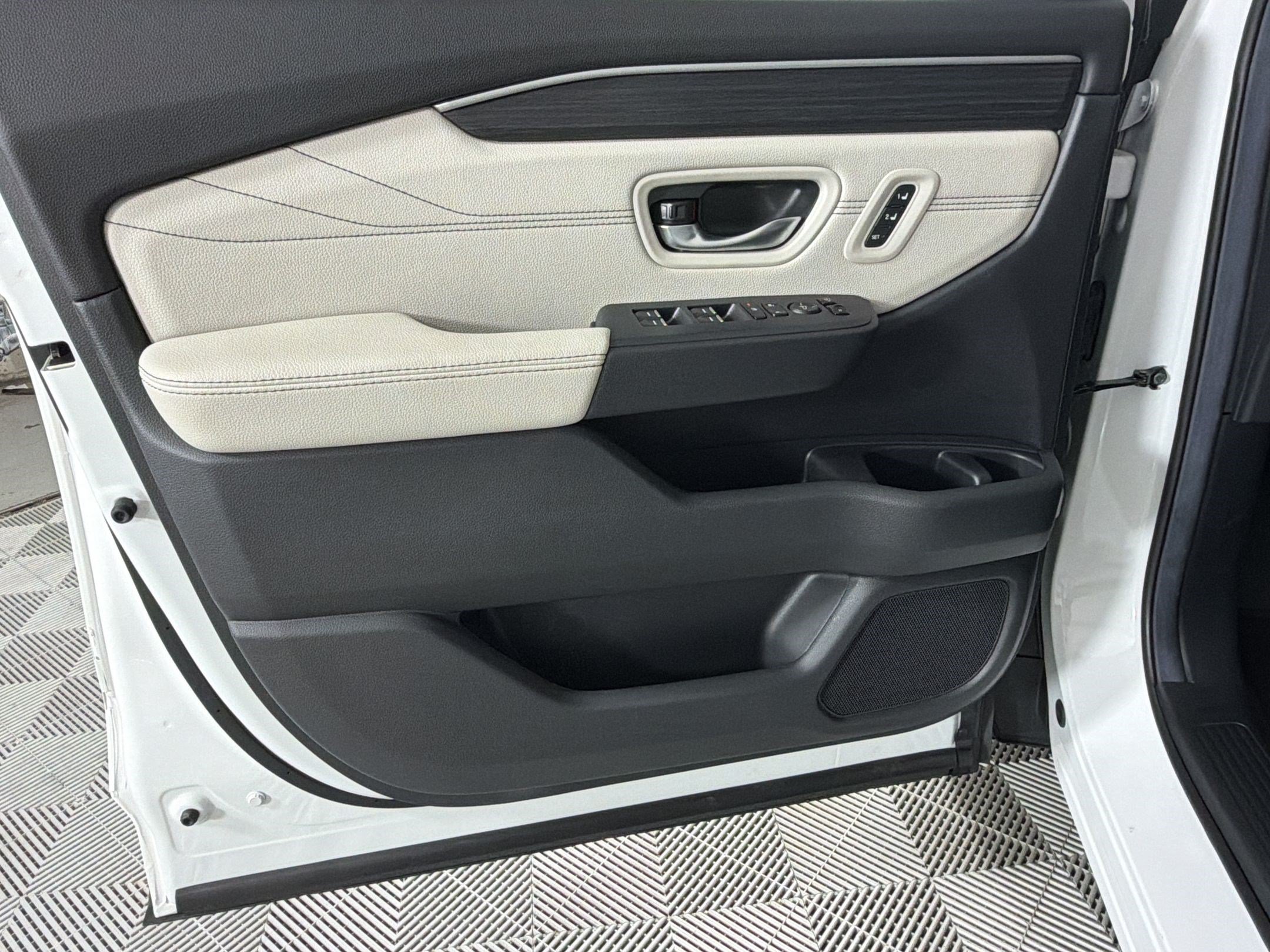 New 2026 Honda Pilot Touring image 13