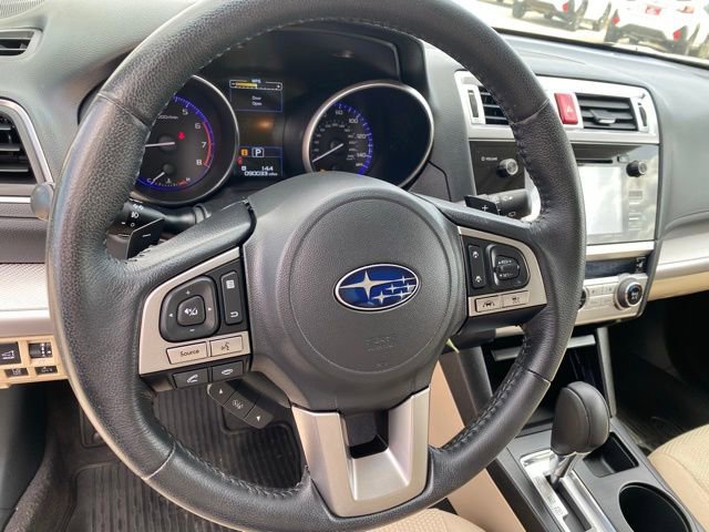 Used 2017 Subaru Outback 2.5i Premium image 12