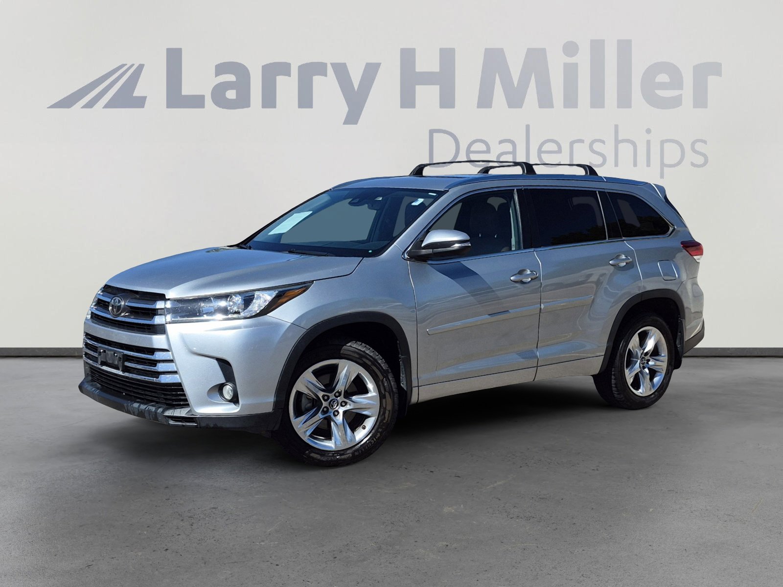 Used 2017 Toyota Highlander Limited w/ Carpet Mat Package AWD/4WD video 1