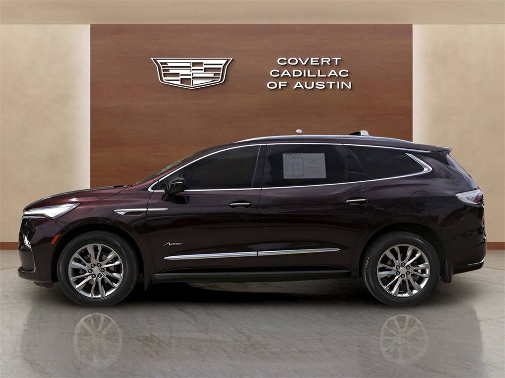 Used 2022 Buick Enclave Avenir w/ Avenir Technology Package image 2