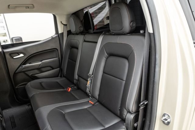 Used 2021 GMC Canyon AT4 w/ Driver Alert Package AWD/4WD image 15