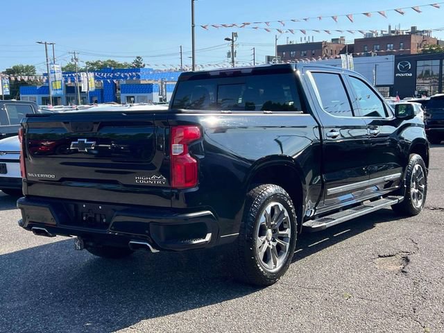 Used 2024 Chevrolet Silverado 1500 High Country w/ Technology Package AWD/4WD image 6