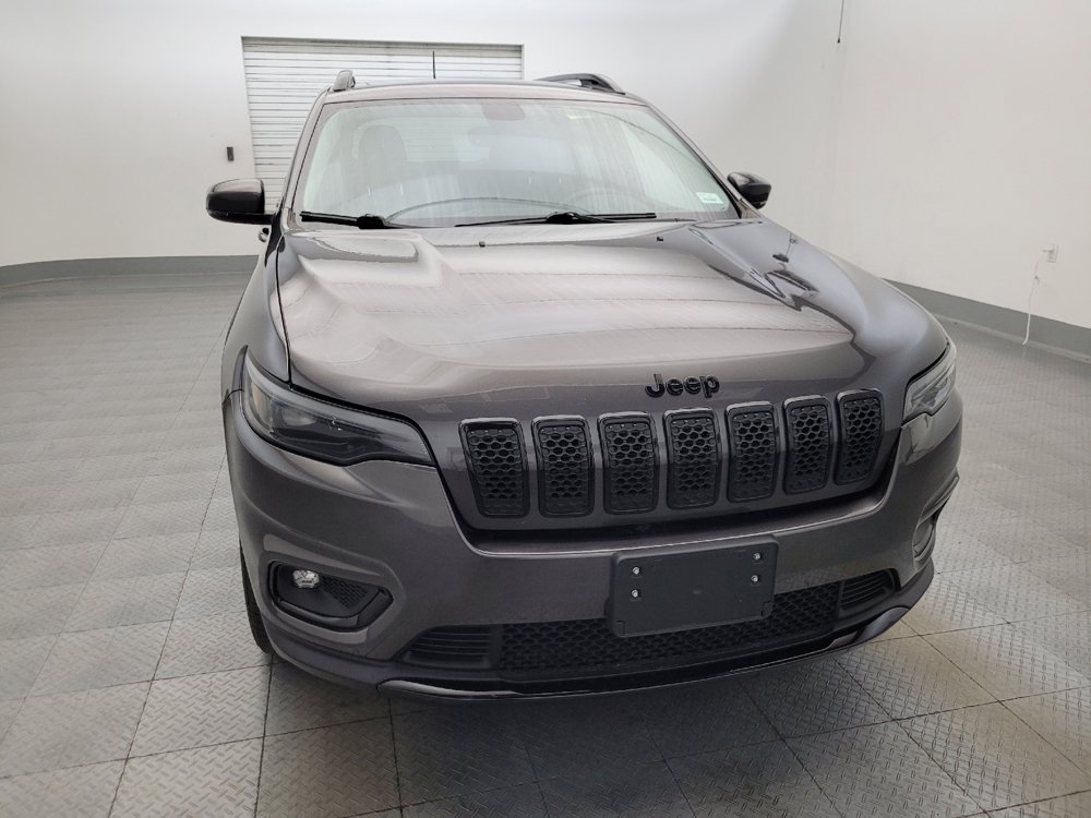 Used 2019 Jeep Cherokee Latitude Plus AWD/4WD image 14