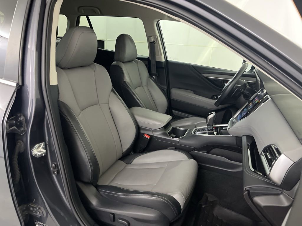 Used 2023 Subaru Outback Limited image 21