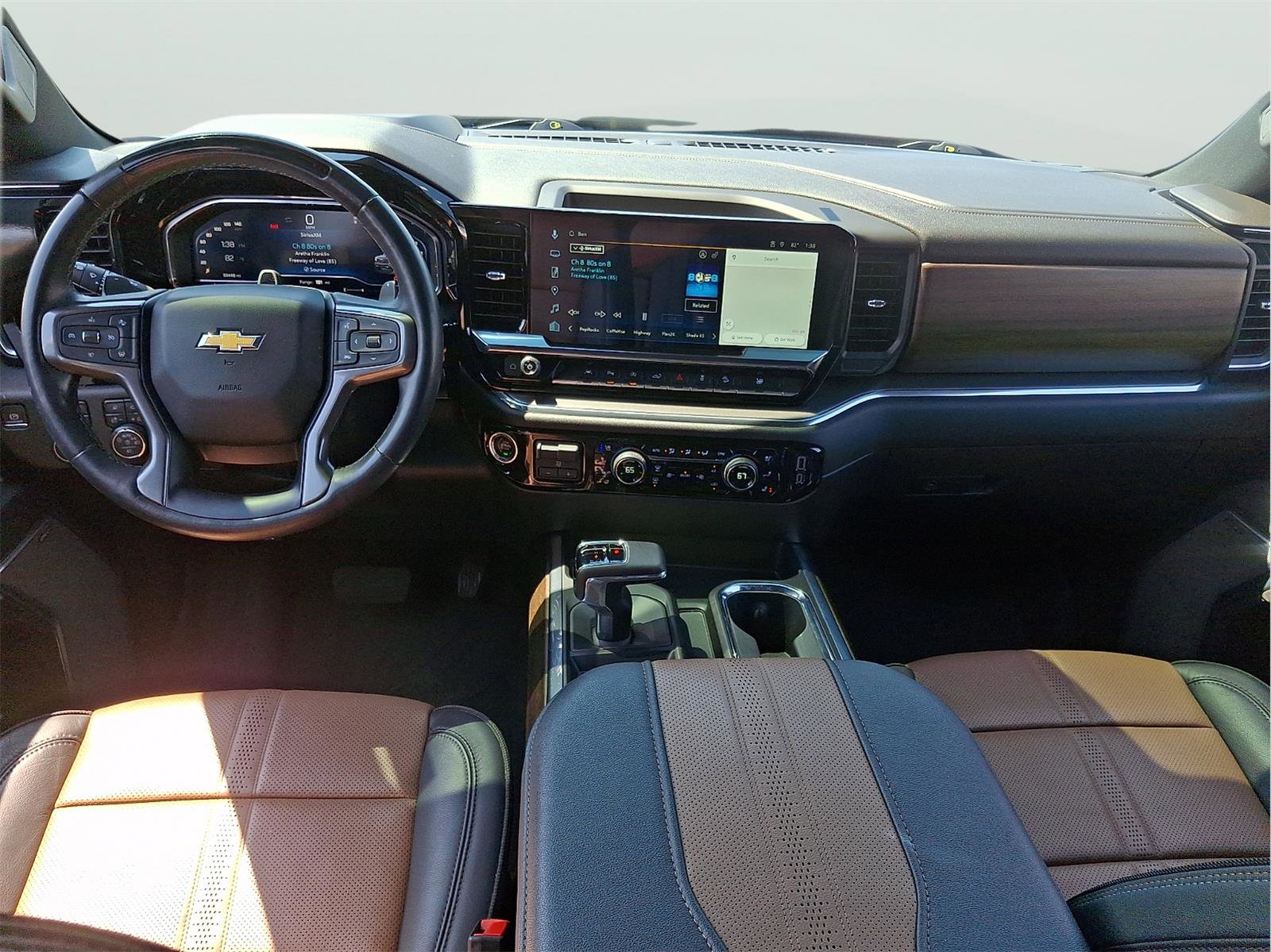 Used 2024 Chevrolet Silverado 1500 High Country w/ Technology Package AWD/4WD image 22