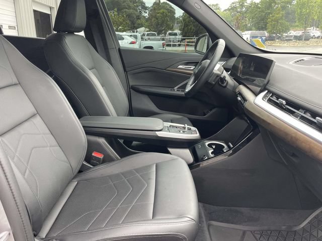Used 2025 BMW X1 xDrive28i w/ Convenience Package AWD/4WD image 11