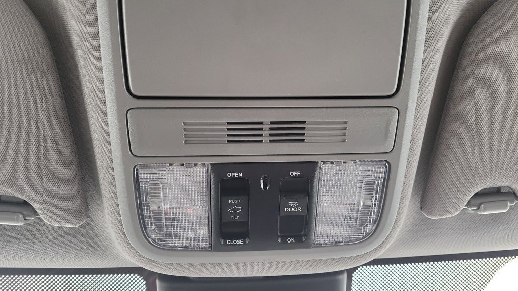 Used 2024 Honda Odyssey EX-L image 35