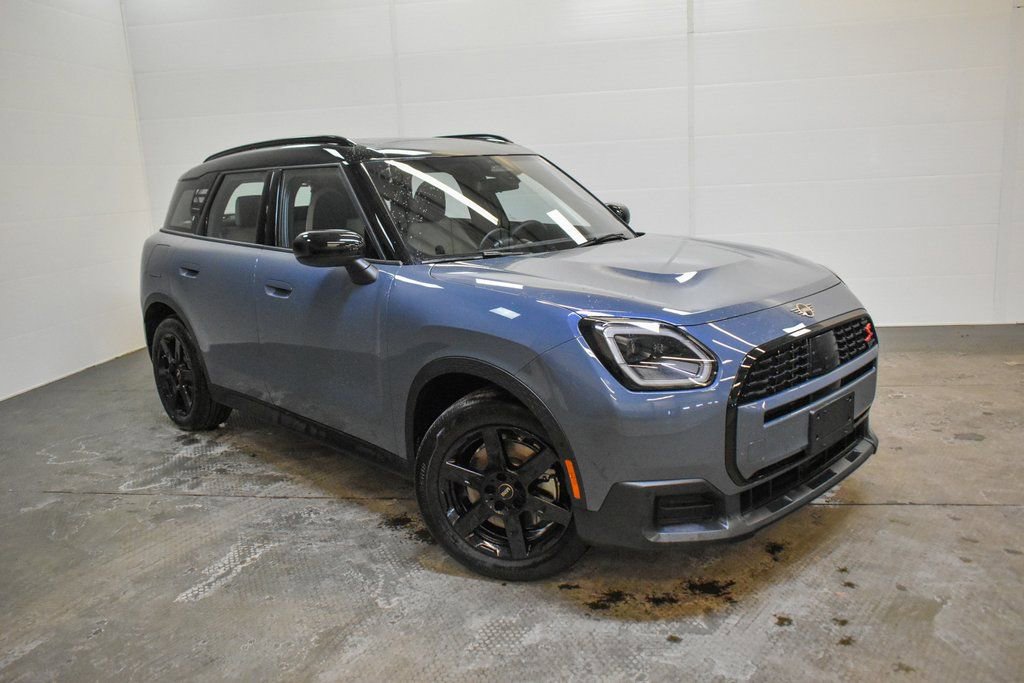 Used 2026 MINI Cooper Countryman S image 1