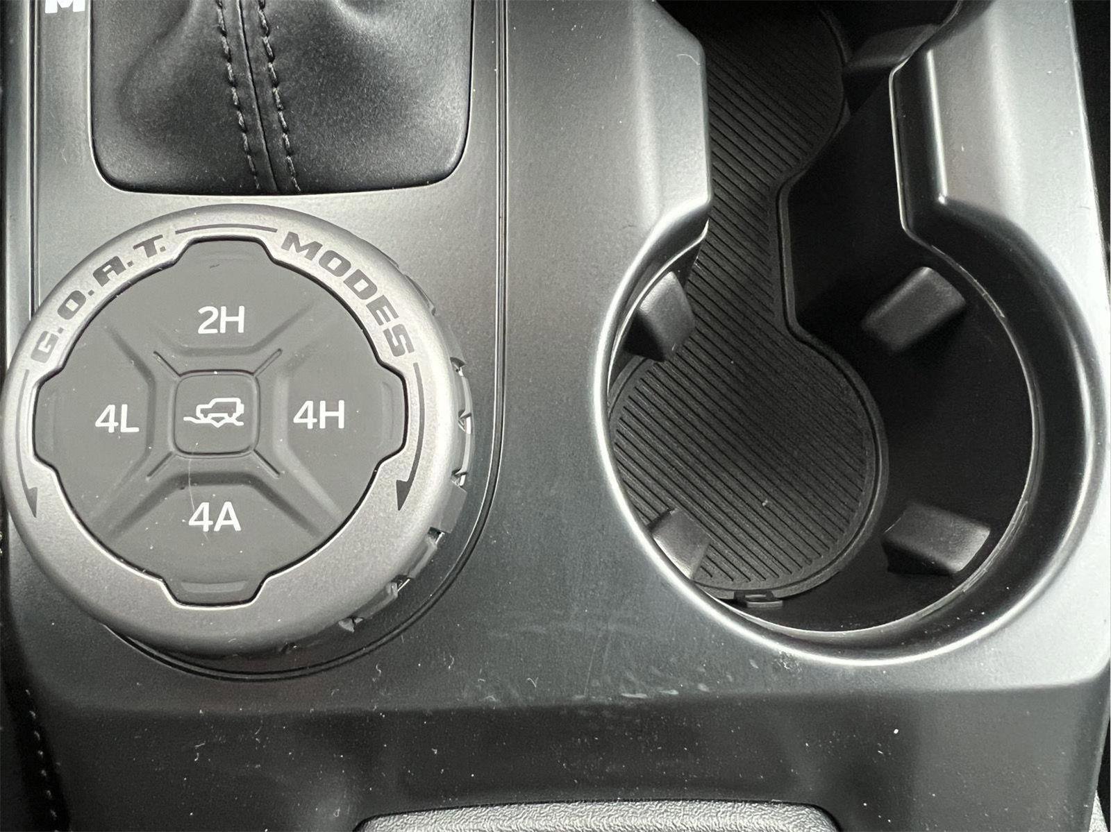 New 2025 Ford Bronco Badlands image 58