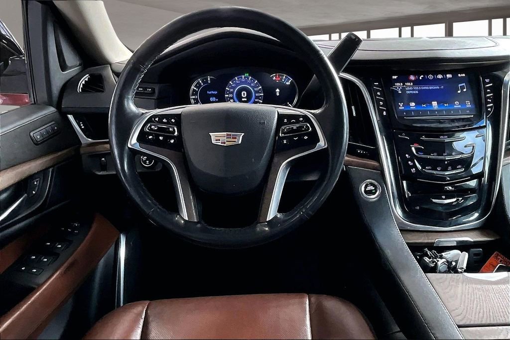 Used 2019 Cadillac Escalade Premium Luxury image 6