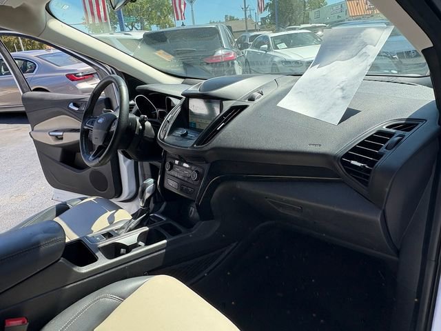 Used 2019 Ford Escape SEL FWD image 21