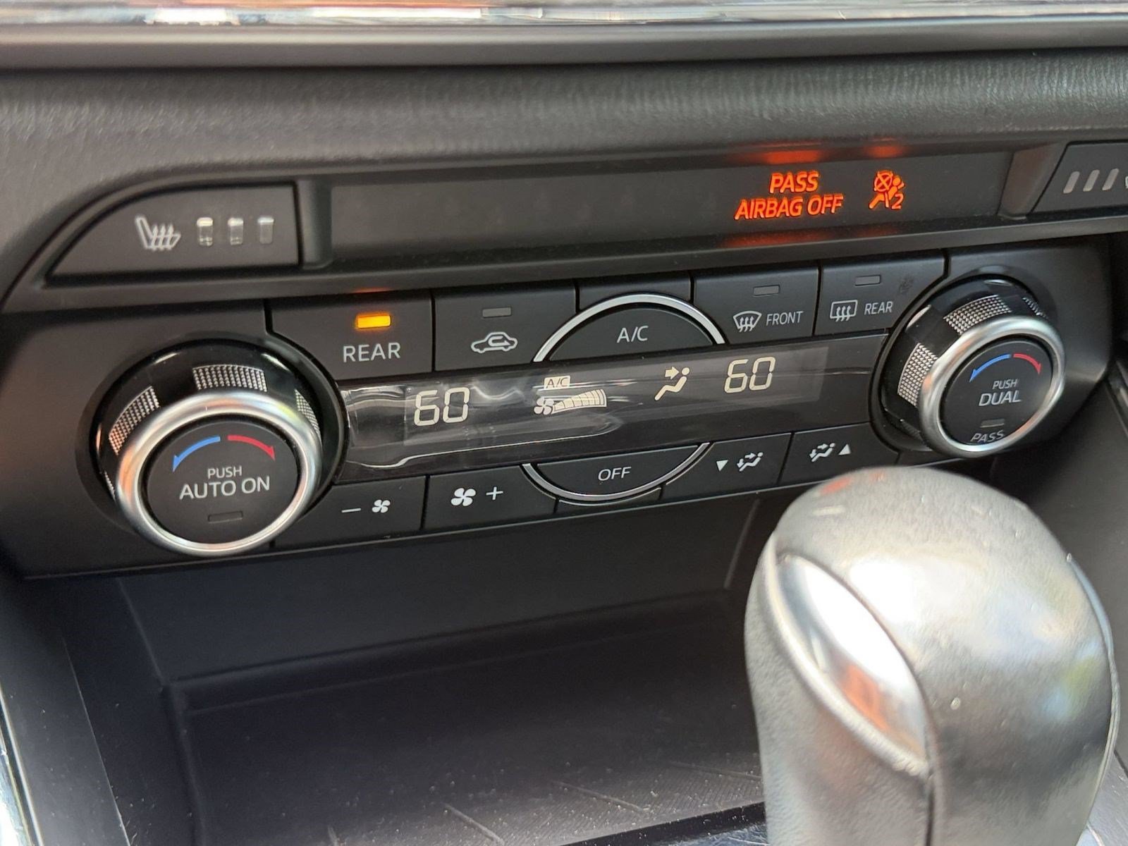Used 2018 MAZDA CX-9 Touring FWD image 18