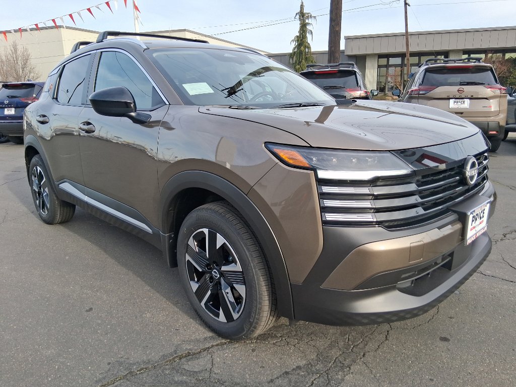 New 2026 Nissan Kicks SV w/ Cold Weather Package