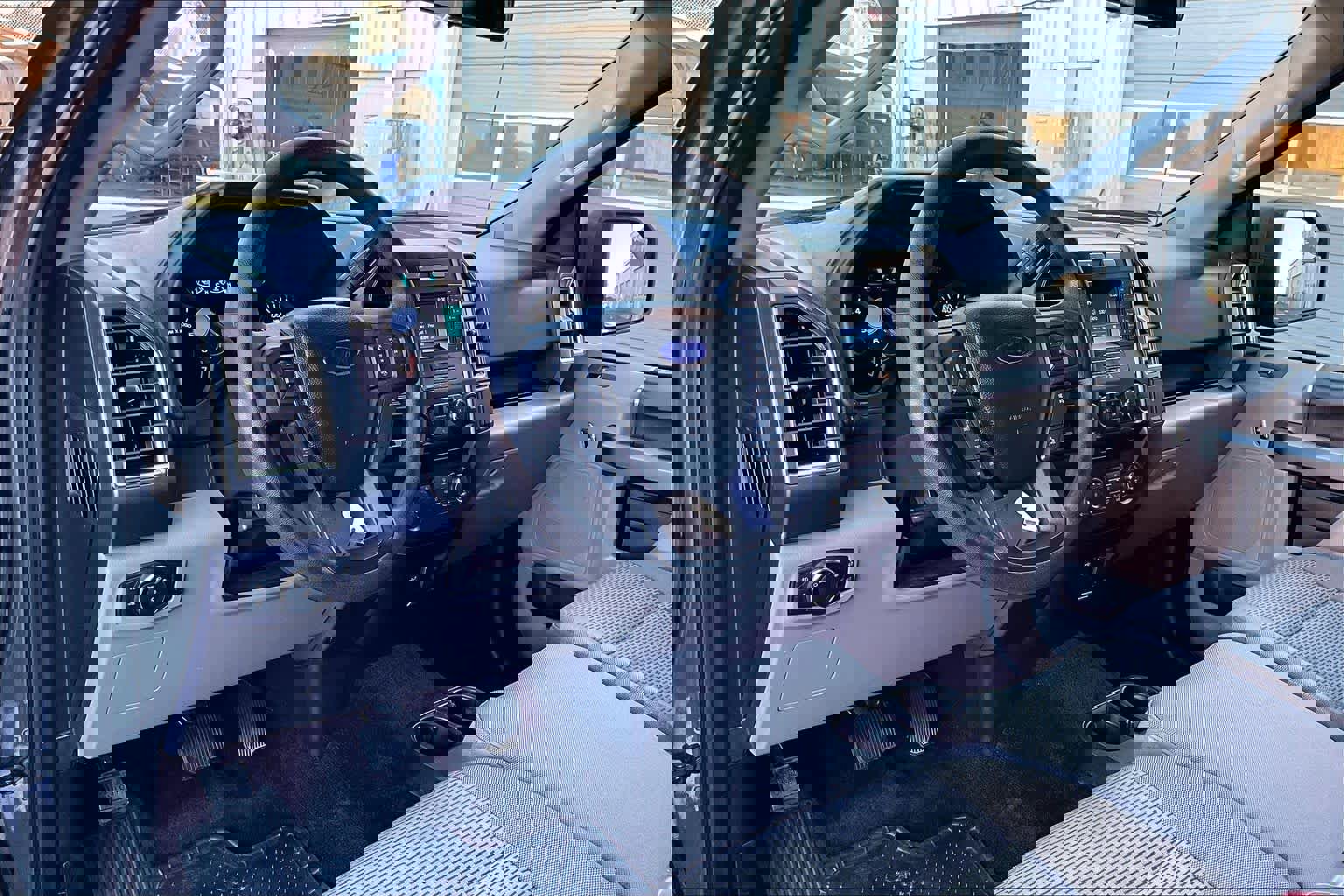 Used 2016 Ford F150 XLT image 18