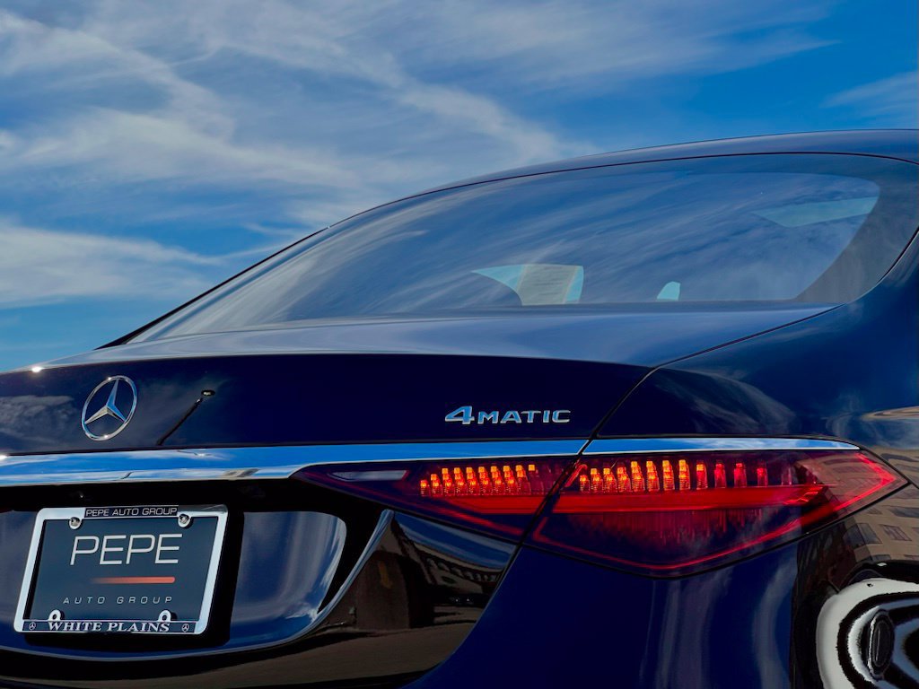 Certified 2025 Mercedes-Benz S 580 4MATIC Sedan image 8