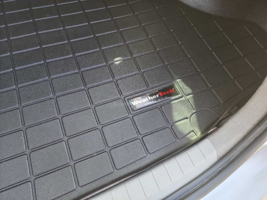 Used 2014 Toyota Prius Two FWD image 28