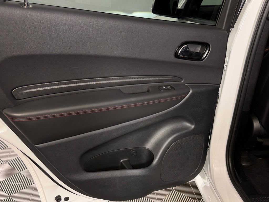 Used 2024 Dodge Durango GT RWD image 28