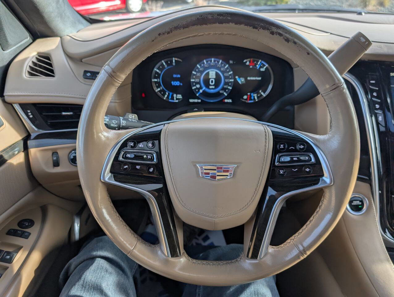 Used 2019 Cadillac Escalade ESV Platinum image 23