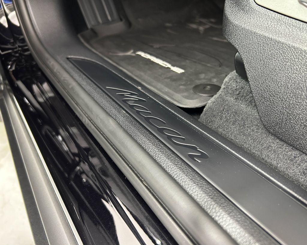 New 2026 Porsche Macan AWD/4WD image 15