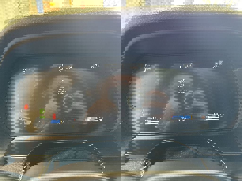 Used 2025 Jeep Grand Cherokee Limited image 18