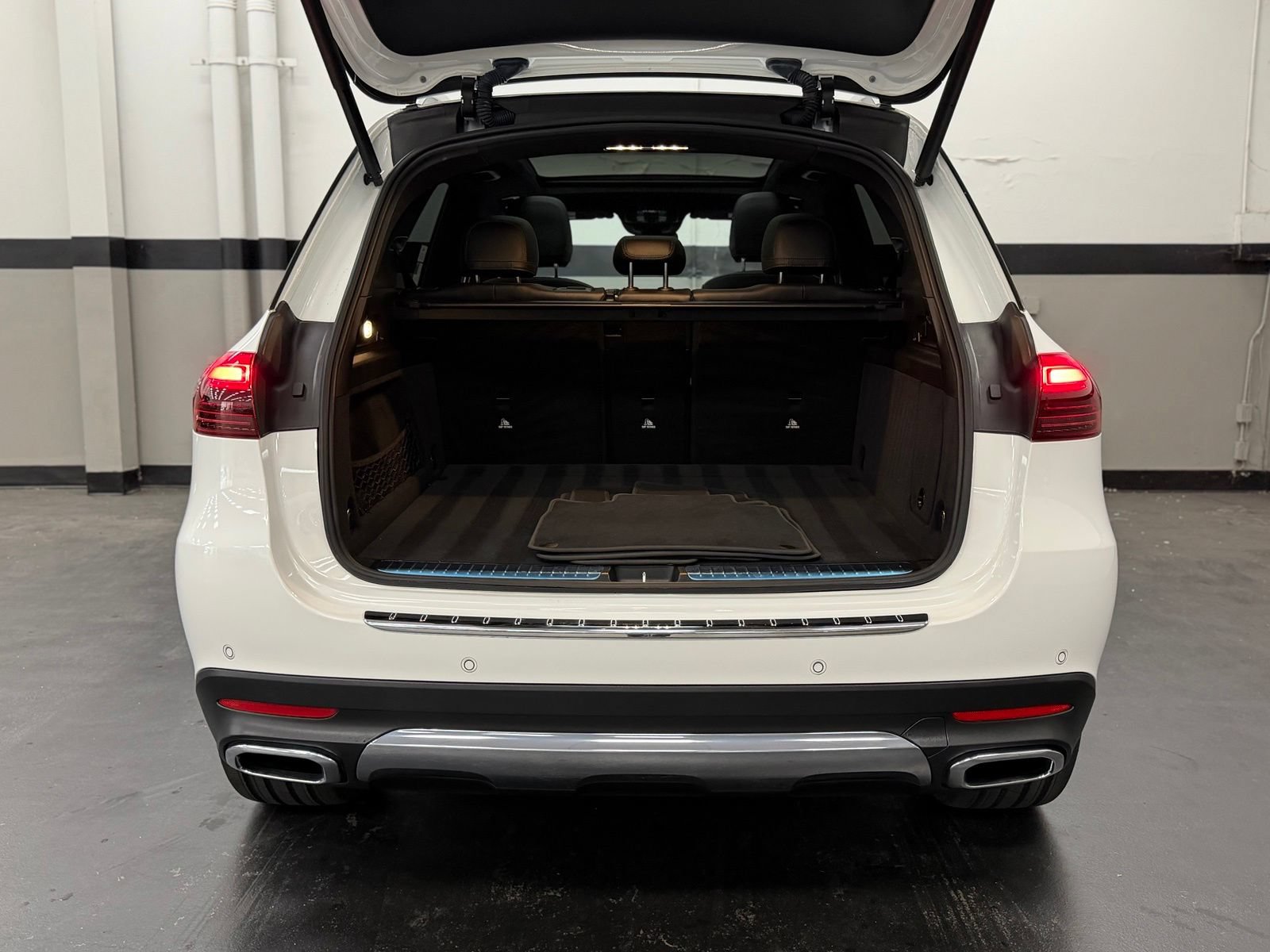 Used 2024 Mercedes-Benz GLE 350 4MATIC image 15
