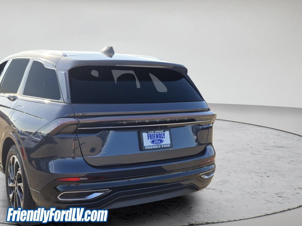 Used 2024 Lincoln Nautilus Reserve w/ Equipment Group 202A AWD/4WD image 5