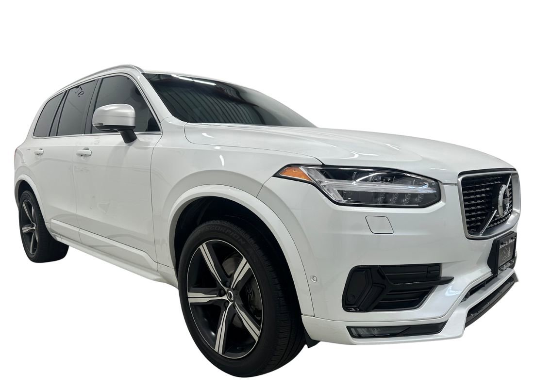 Used 2017 Volvo XC90 T6 R-Design w/ Vision Package image 3