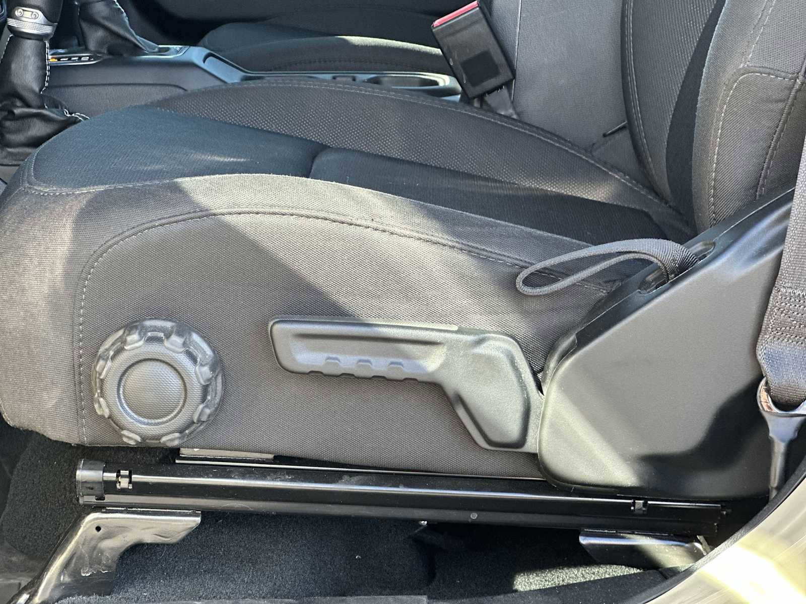 Used 2022 Jeep Gladiator Overland w/ Trailer Tow Package image 14