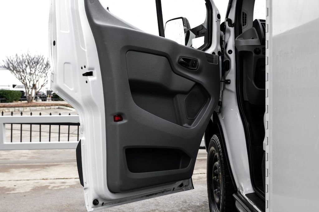 Used 2017 Ford Transit 350 138 w/ Interior Upgrade Package image 33