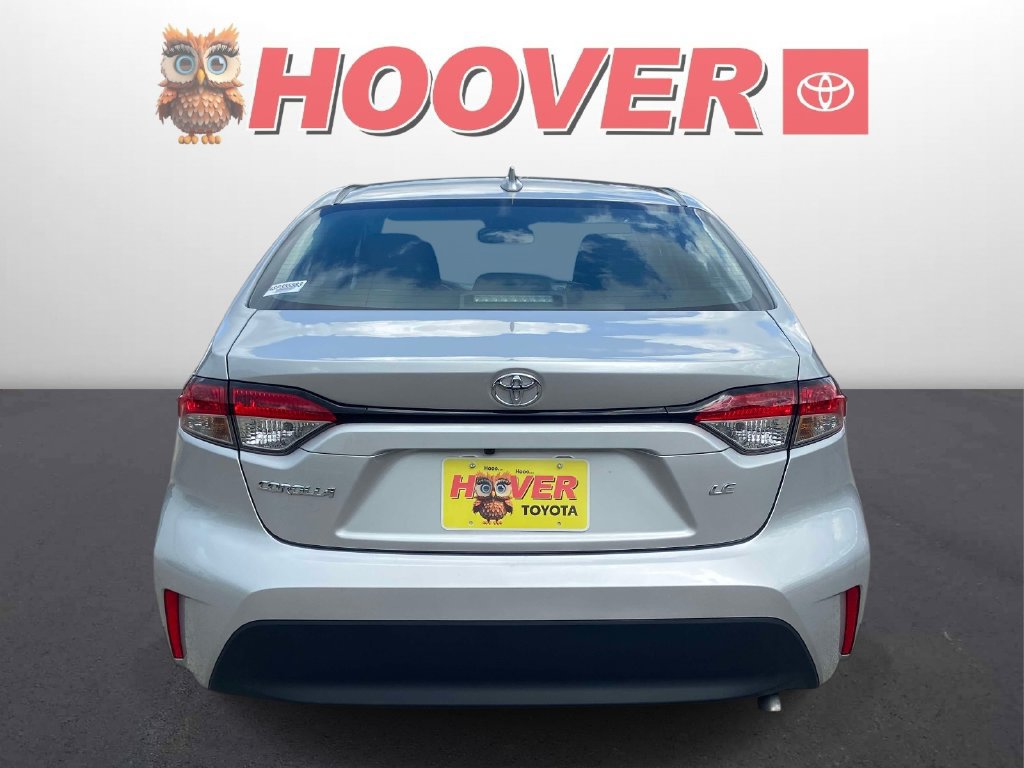 Used 2025 Toyota Corolla LE FWD image 3