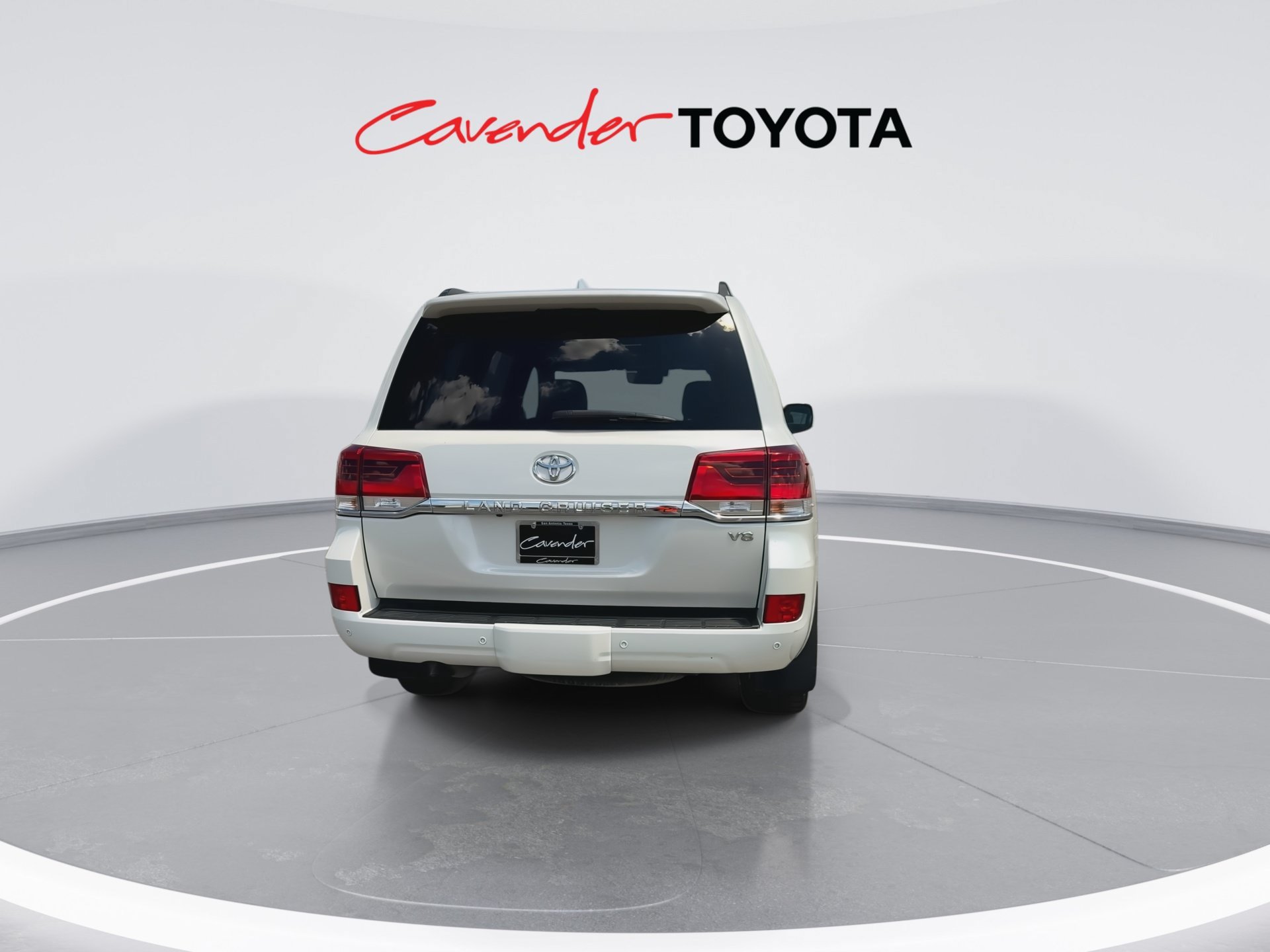 Certified 2019 Toyota Land Cruiser AWD/4WD image 7