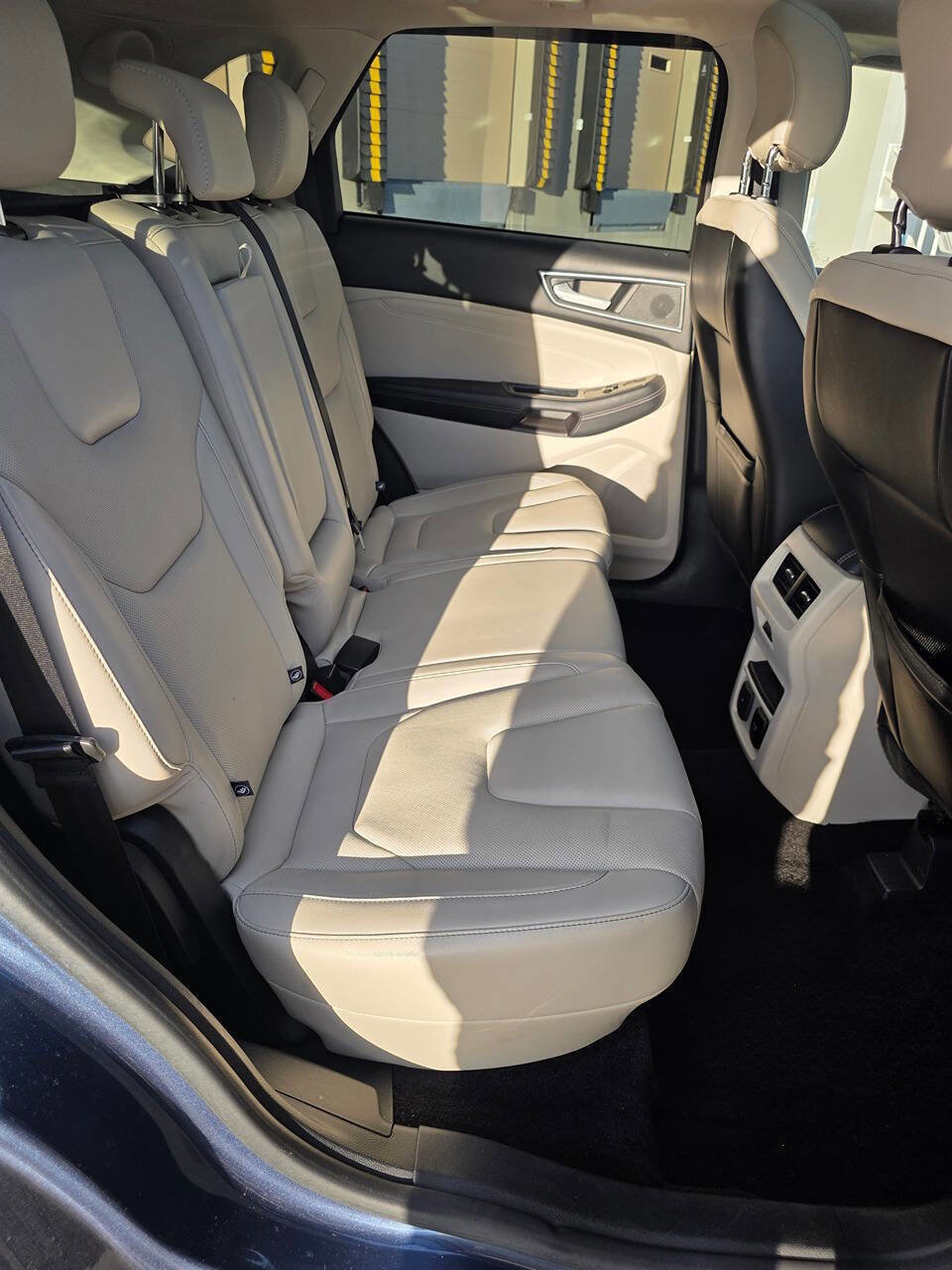 Used 2018 Ford Edge Titanium w/ Equipment Group 301A image 19