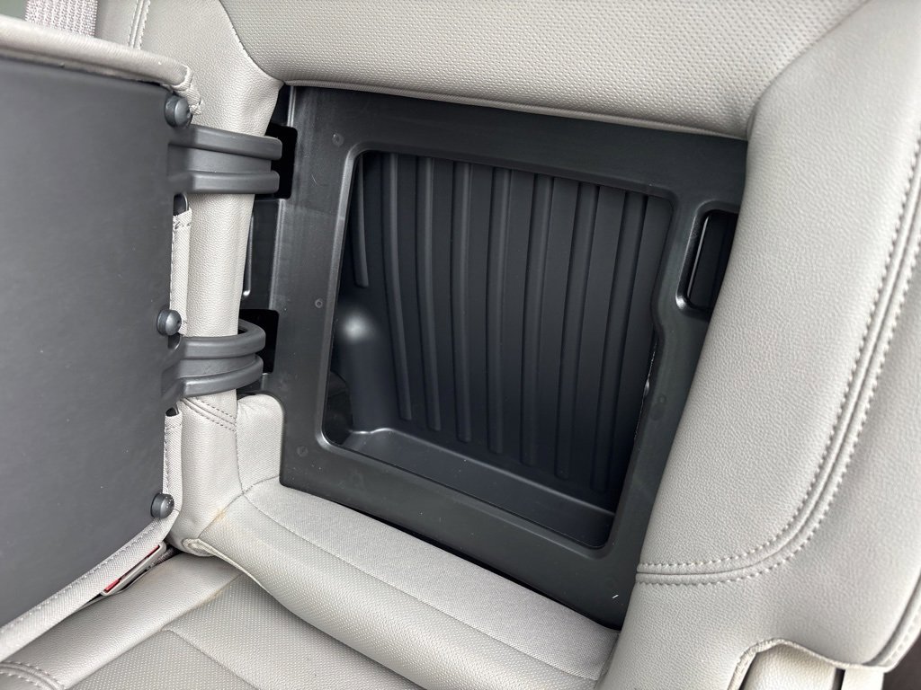 Used 2024 Chevrolet Silverado 1500 LTZ image 31