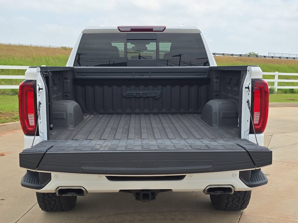 Used 2024 GMC Sierra 1500 AT4 w/ AT4 Premium Package AWD/4WD image 12