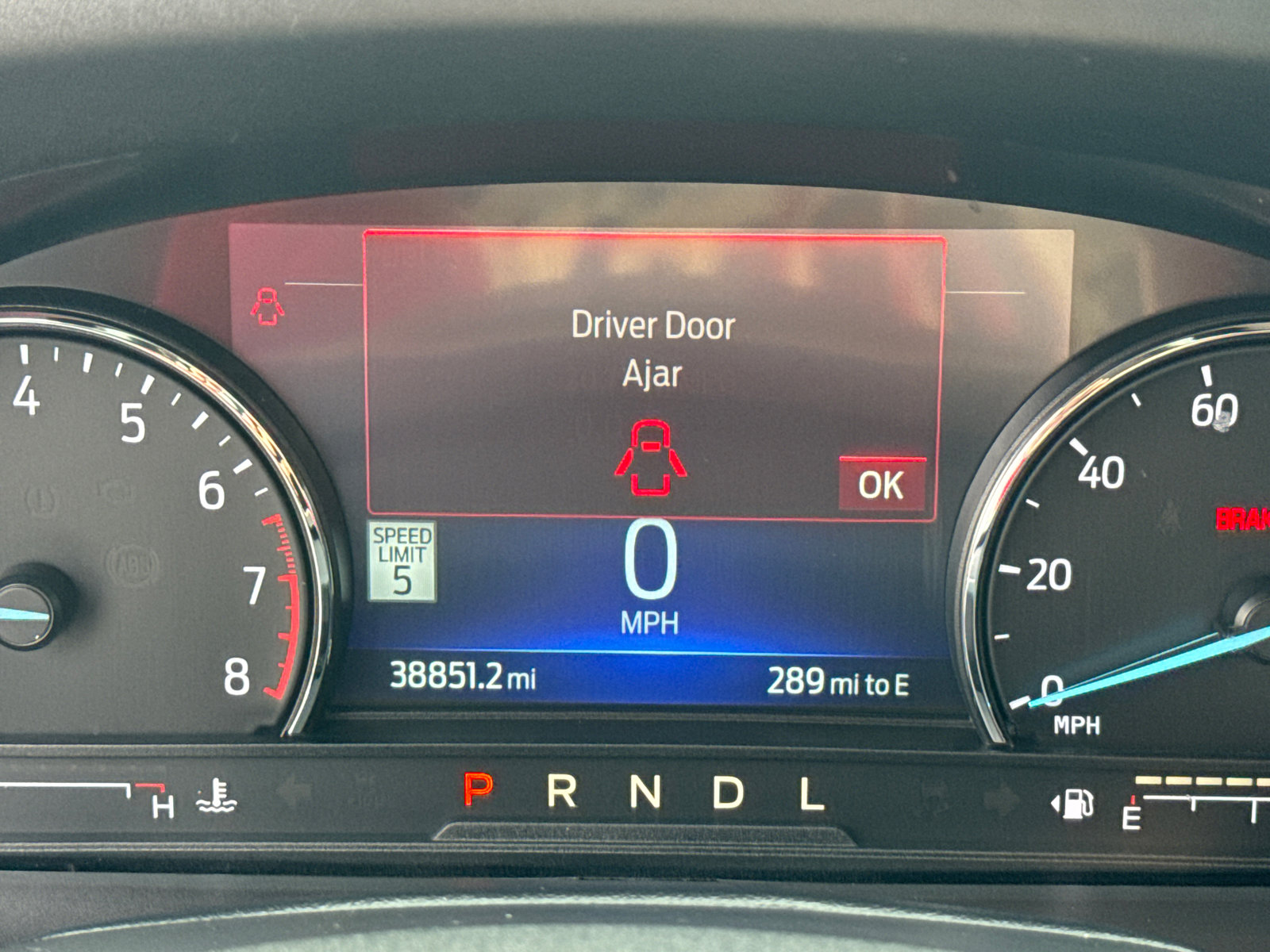 Used 2022 Ford Explorer XLT w/ Equipment Group 202A image 28