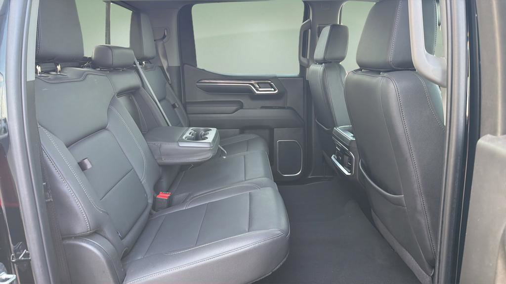 Used 2024 Chevrolet Silverado 1500 LTZ image 20