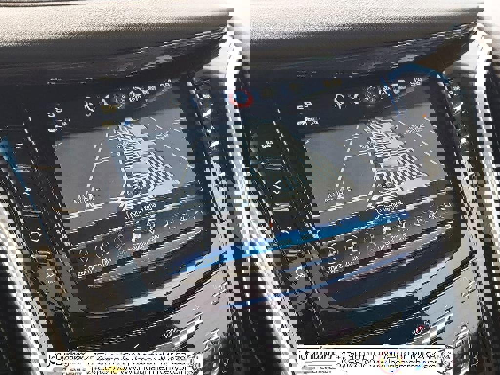 Used 2020 Cadillac Escalade Luxury image 15