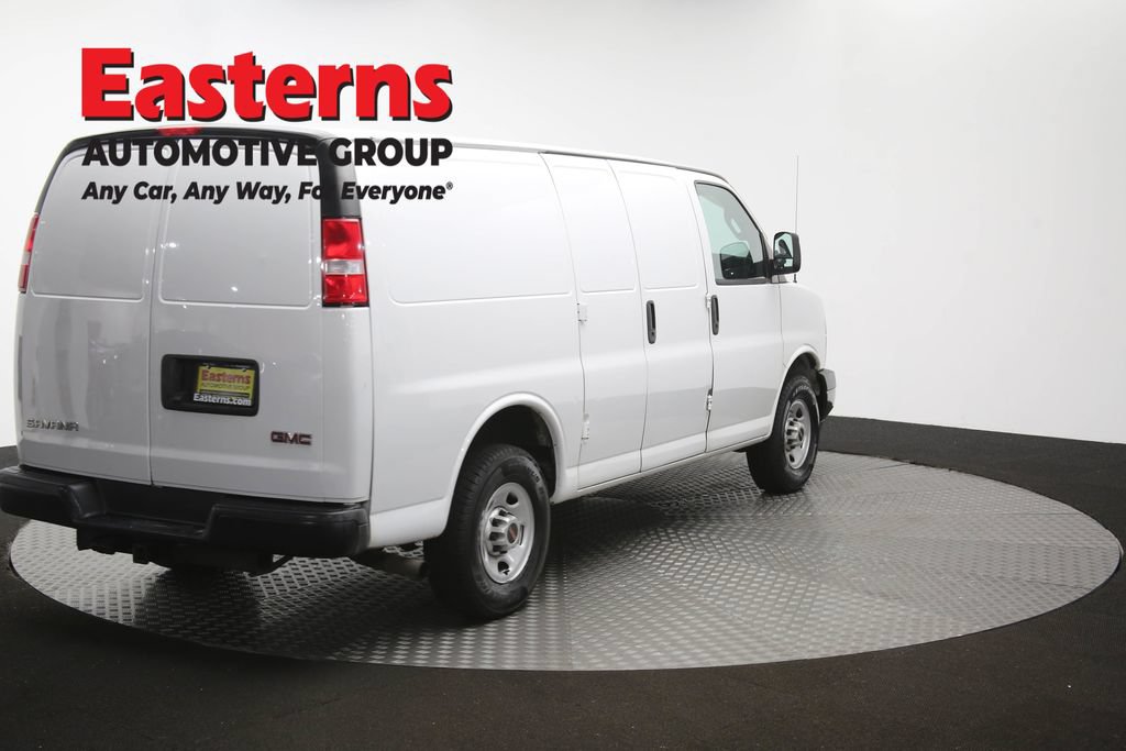 Used 2020 GMC Savana 3500 w/ Driver Convenience Package RWD image 40