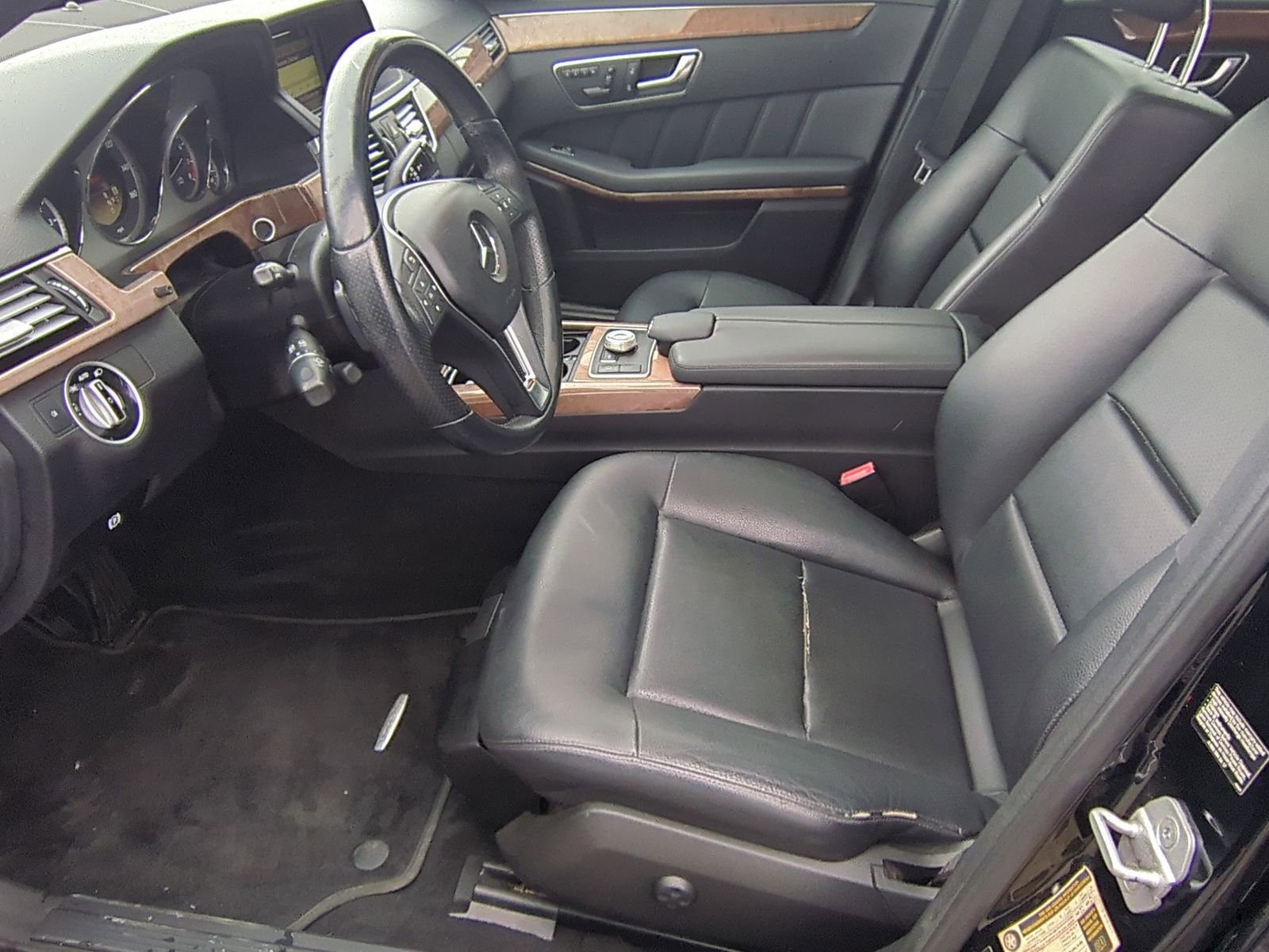 Used 2012 Mercedes-Benz E 350 4MATIC Sedan image 26